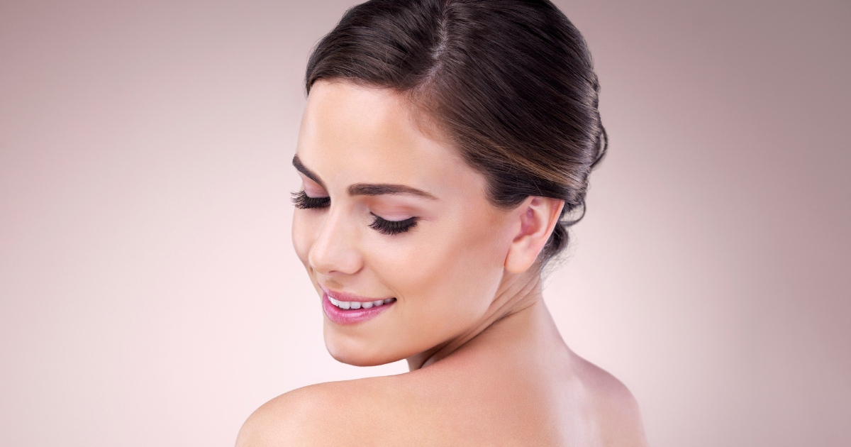 A woman with a glowing skin. [b8d0dc]